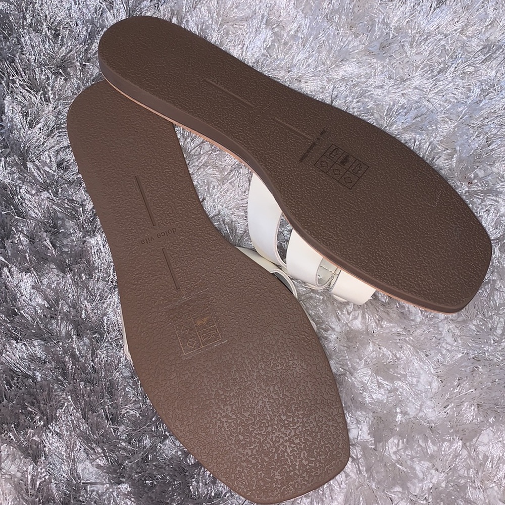 Sandals - Picture 2 of 2